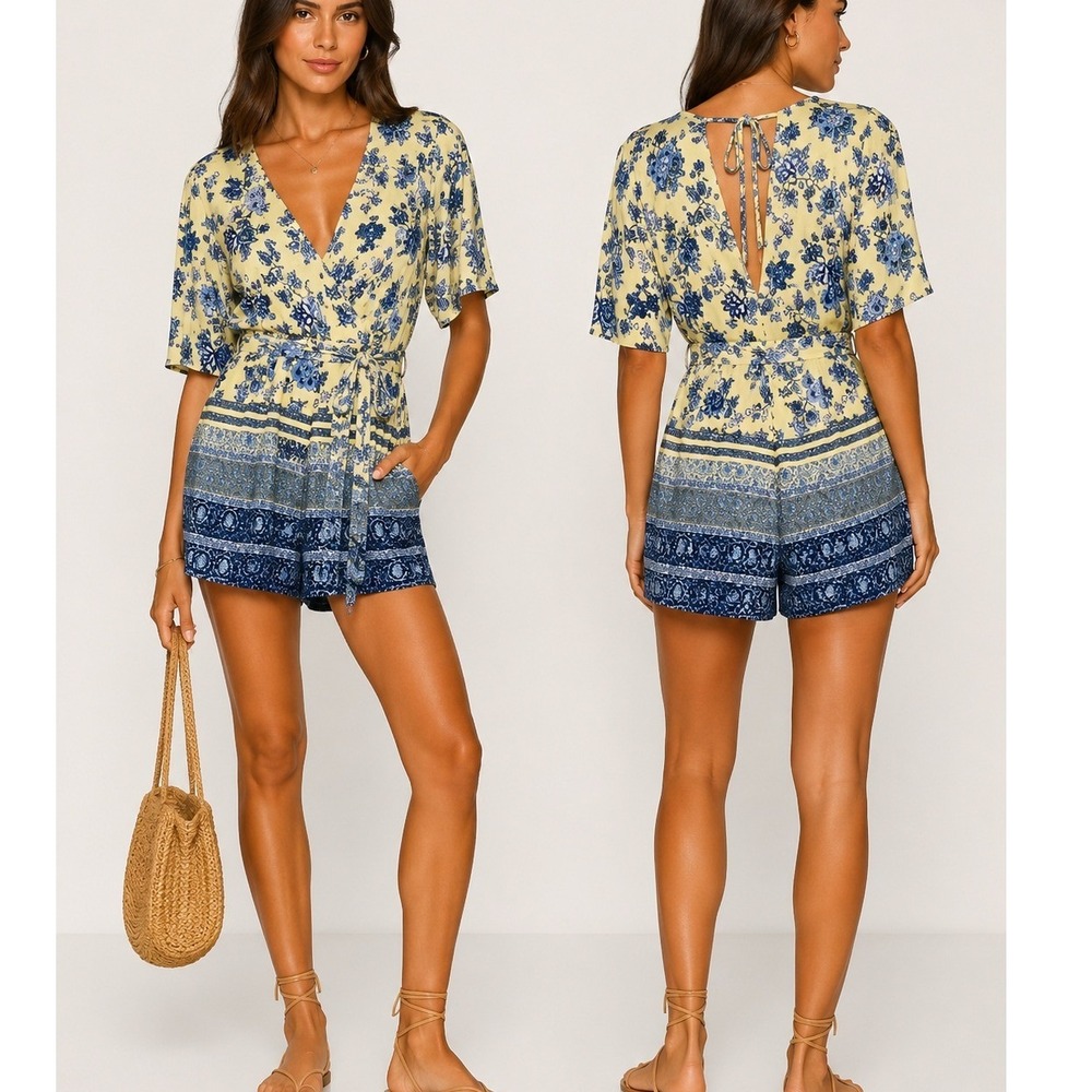 Mi Ami Blue Floral Wrap Romper Women's Medium Tie Waist Boho‎ Cottagecore